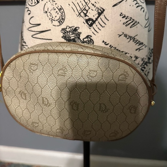 Dior honeycomb crossbody bag with COA Like new. Hard to believe it is vintage - Picture 3 of 10